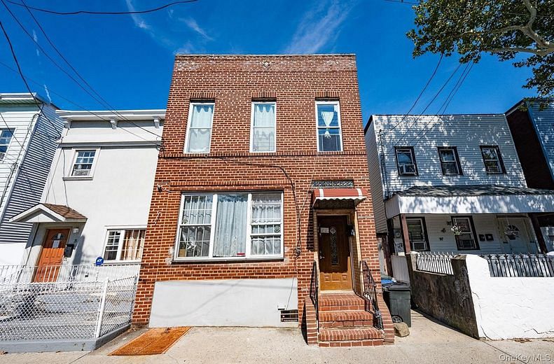 37 Montauk Avenue