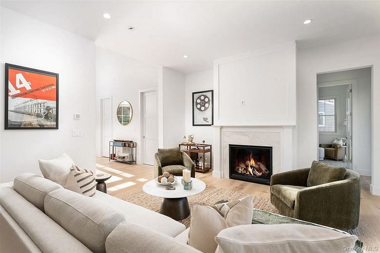 37 Peconic Bay Avenue