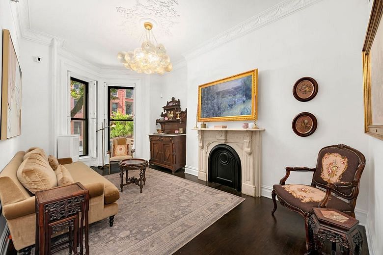 37 Prospect Place