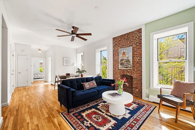 370 Convent Avenue #4B