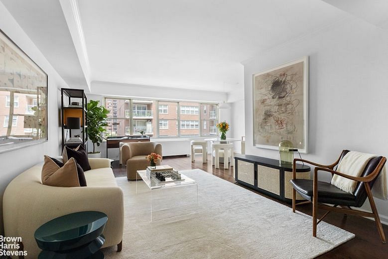 370 East 76th Street #C1001