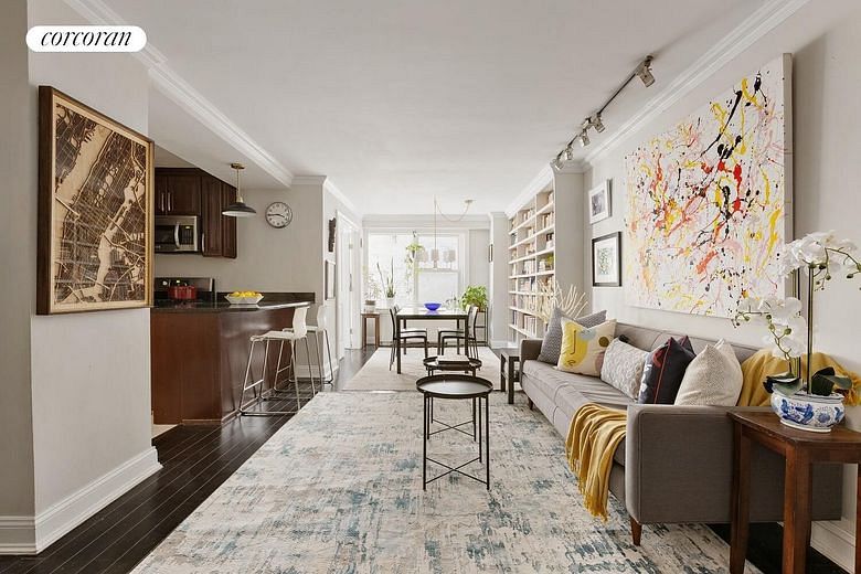 370 East 76th Street #C207