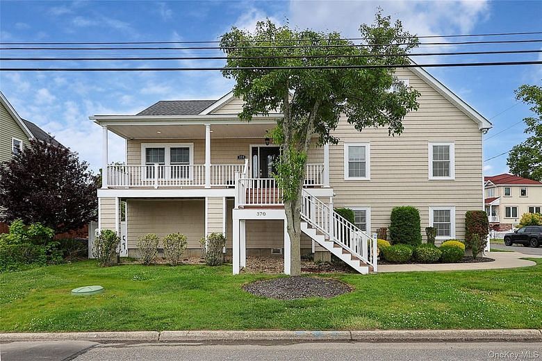 370 Rider Avenue