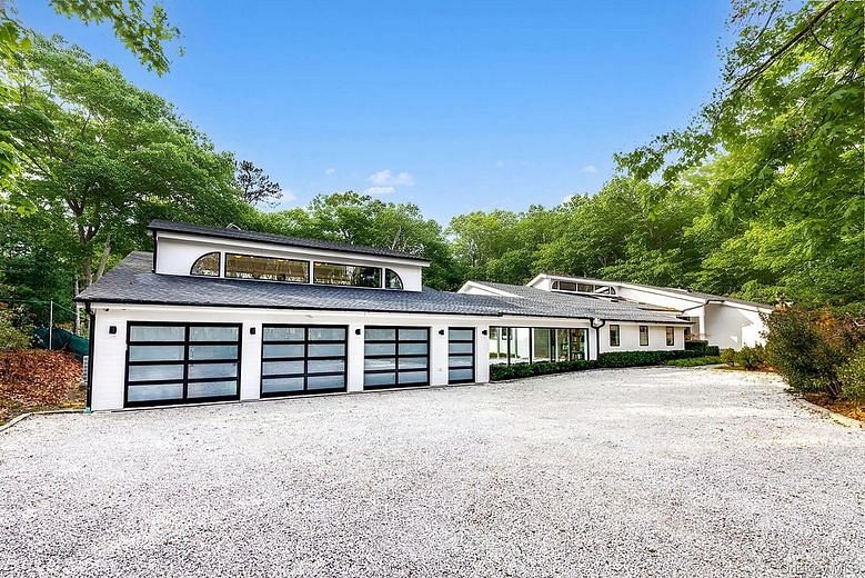 370 Stephen Hands Path