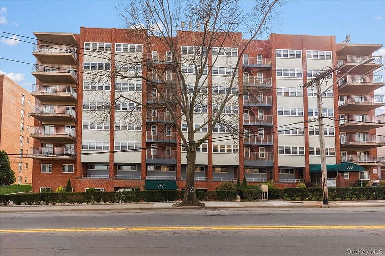 370 Westchester Avenue #4A