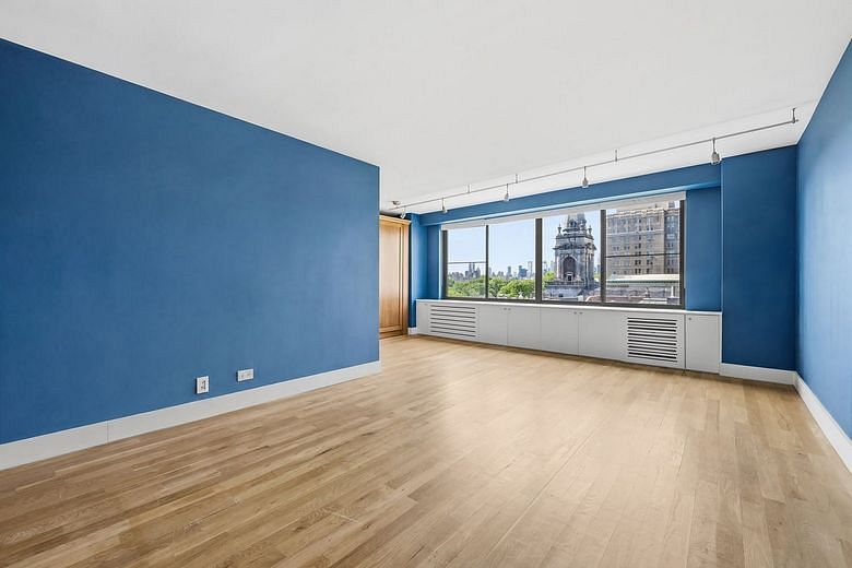 372 Central Park West #10G