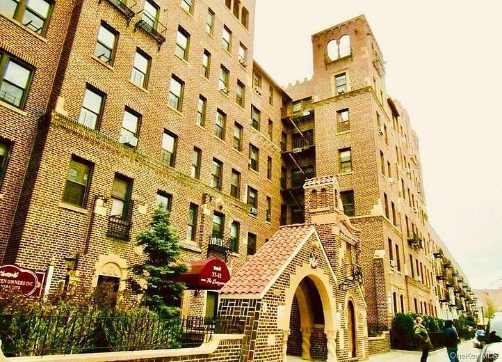 3721 80th Street #1D