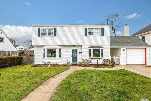 Image 1 of 23 for 2295 4th St in Long Island, East Meadow, NY, 11554