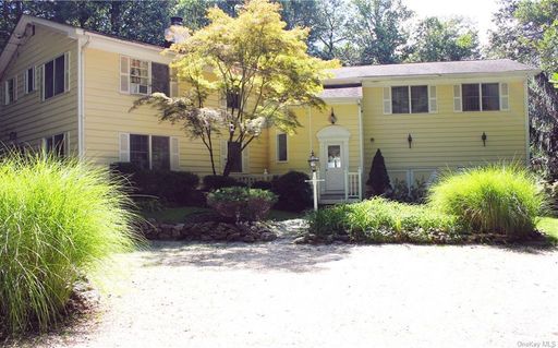 Image 1 of 33 for 87 Round Hill Road in Westchester, Armonk, NY, 10504