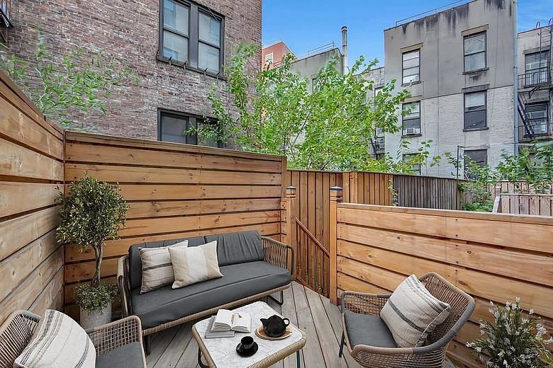 375 Lincoln Place #1D