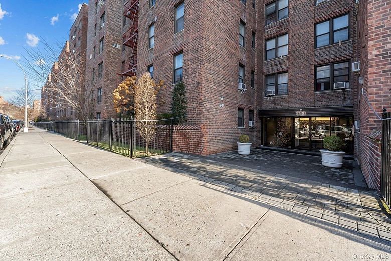 3751 86th Street #4H