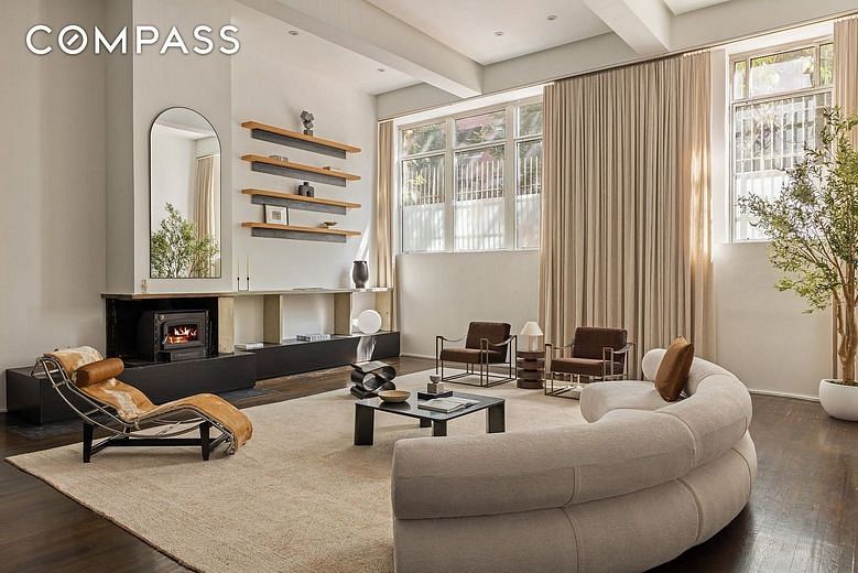 377 West 11th Street #1D