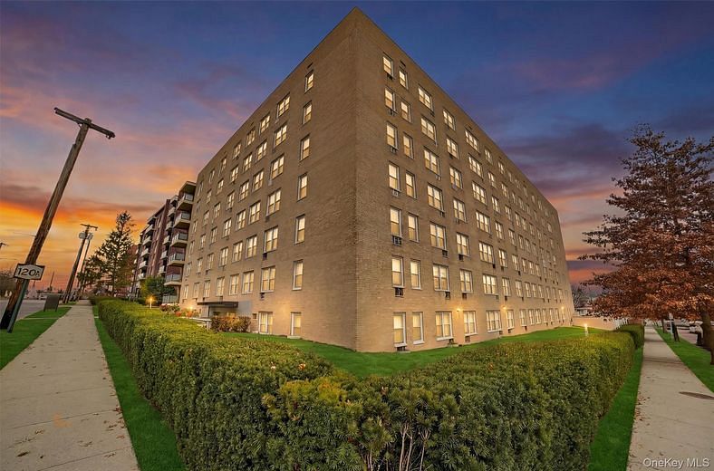 377 Westchester Avenue #1N