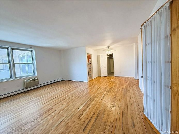 377 Westchester Avenue #5N