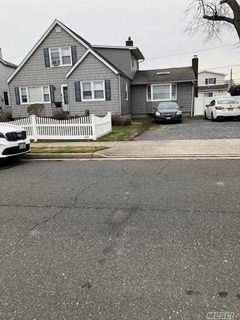 Image 1 of 5 for 72 Ostend Road in Long Island, Island Park, NY, 11558