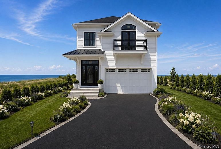 37A Bayville Avenue