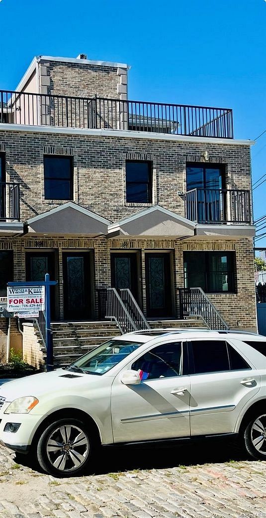 38-22 56th Street #2 Family