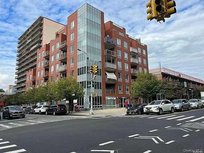38-30 Parsons Boulevard #PHC