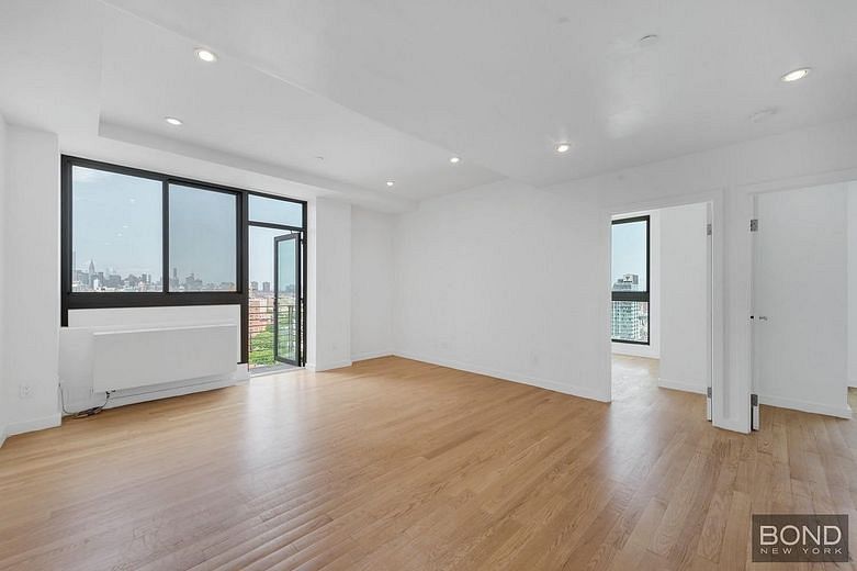 38 Delancey Street #15A