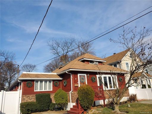 Image 1 of 24 for 38 Morton Avenue in Long Island, Freeport, NY, 11520