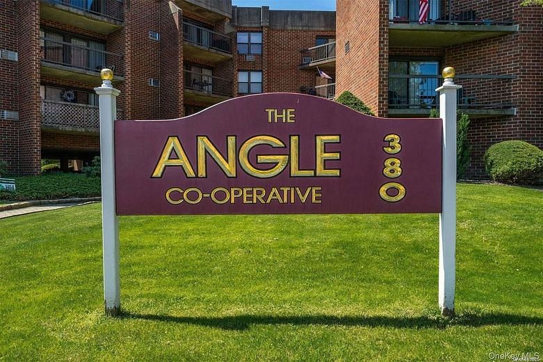 380 Fulton Street #M2