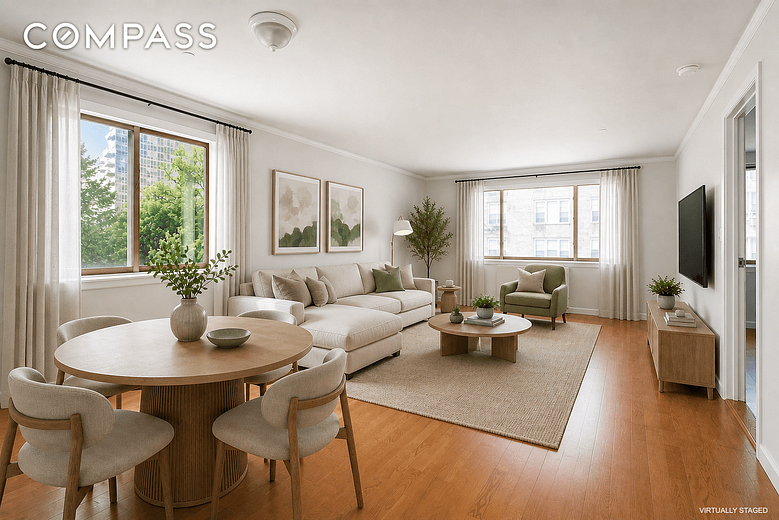 3800 Blackstone AVENUE #5S