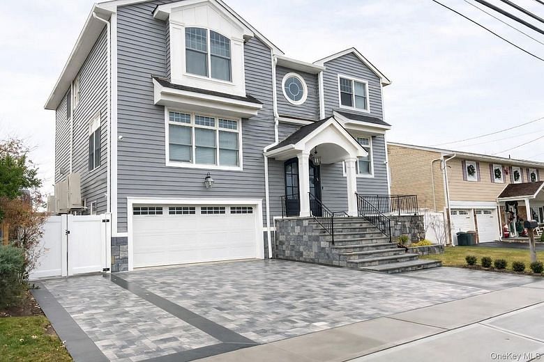 3810 Greentree Drive