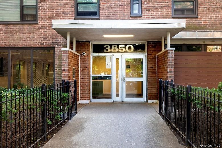 3850 Sedgwick Avenue #5B