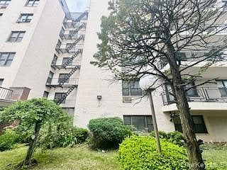 3855 shore parkway #3m