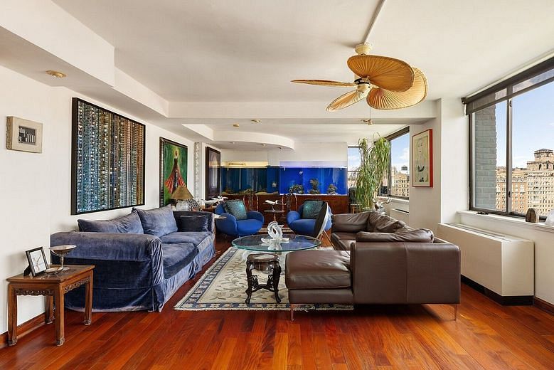 386 Columbus Avenue #17/18A