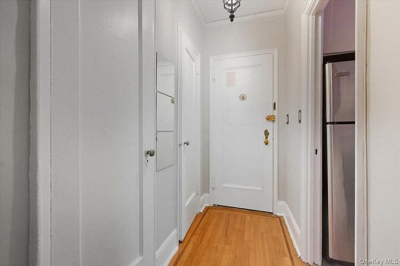 3875 Waldo Avenue #2C