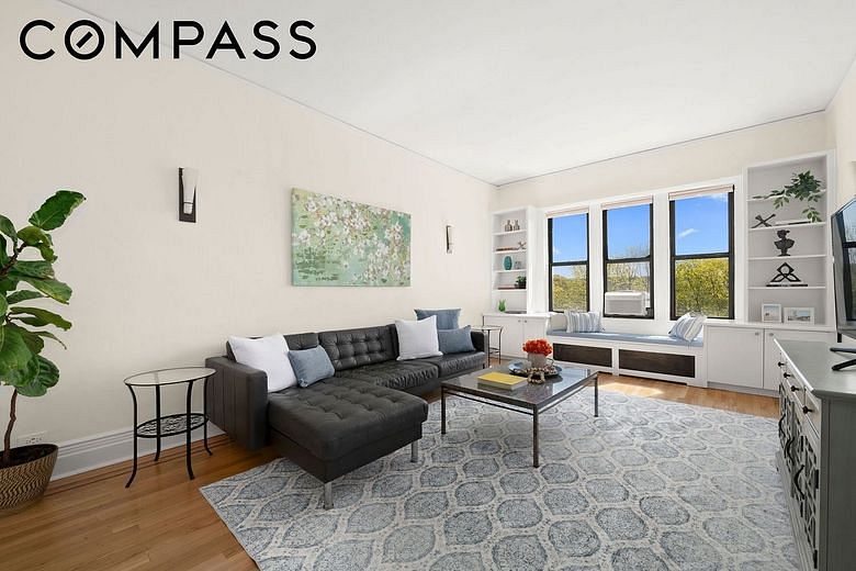 3875 Waldo Avenue #6E