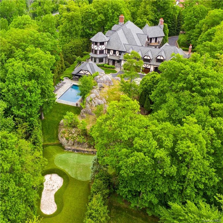 63 Wrights Mill Road in Westchester, Armonk, NY 10504