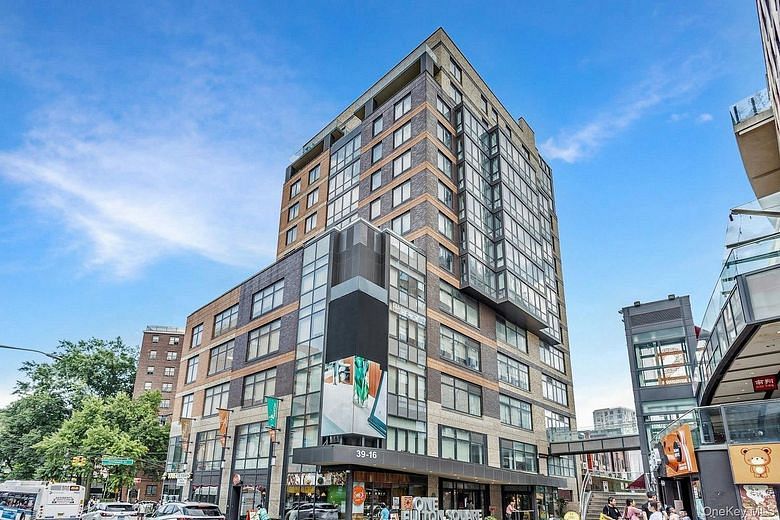 39-16 Prince Street #6G