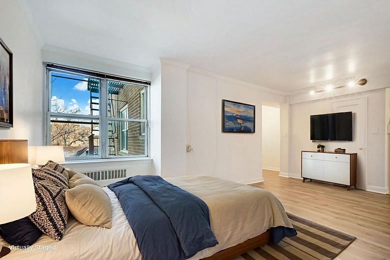 39-25 51st Street #3E