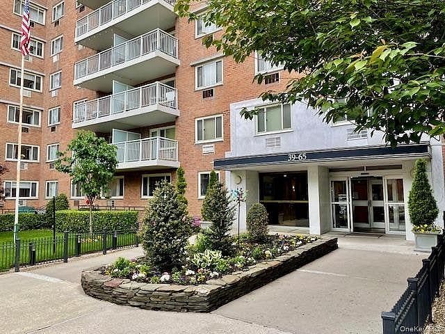 39-65 52nd Street #7E