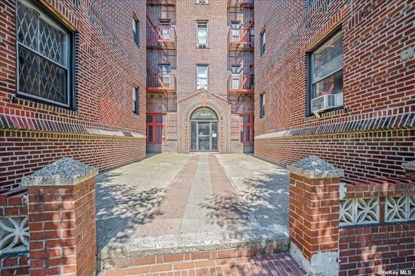 Image 1 of 8 for 39-82 65th Place #4F in Queens, Woodside, NY, 11377
