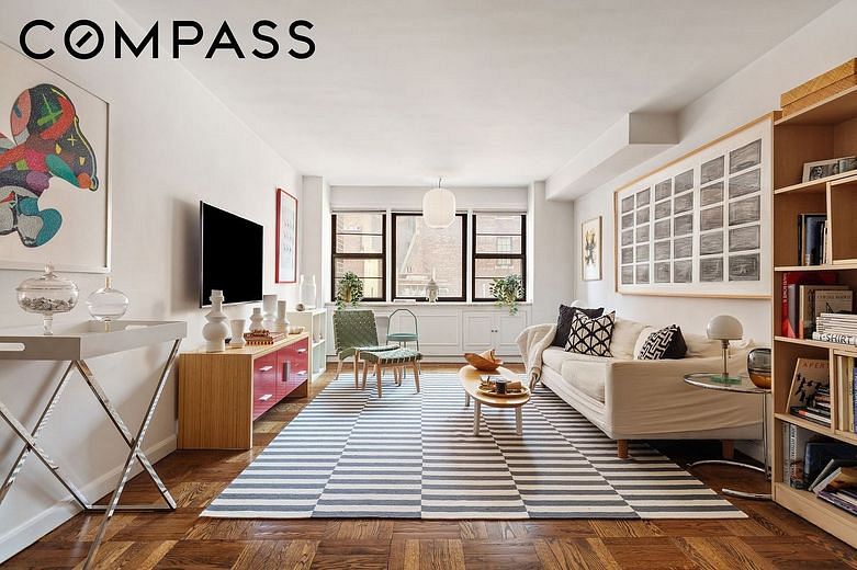 39 Gramercy Park North #9A