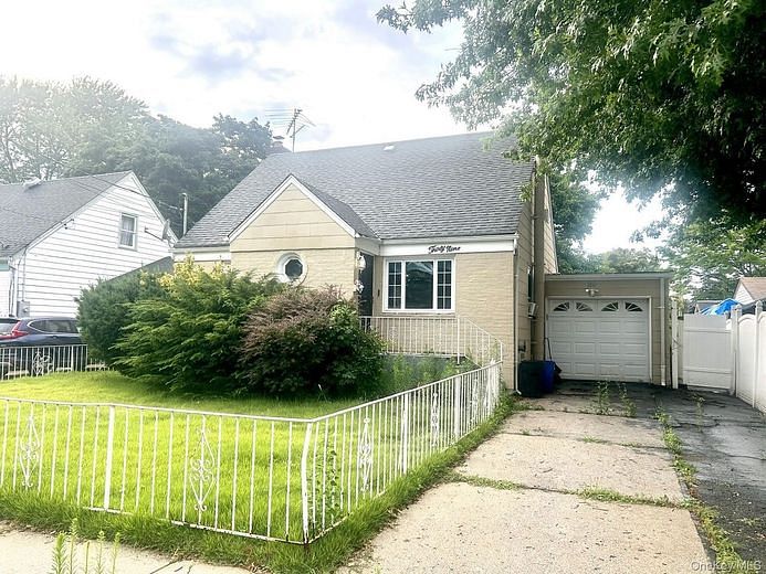 39 Harold Avenue