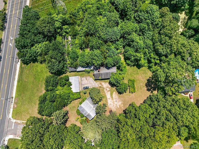 39 Seaman Neck Road #39