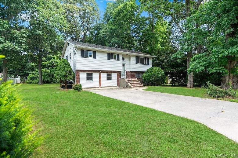 39 Wolfhollow Road