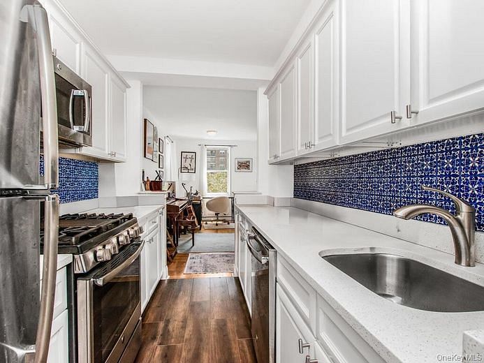 3901 Independence Avenue #6D