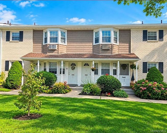 3909 Wilshire Lane #3909