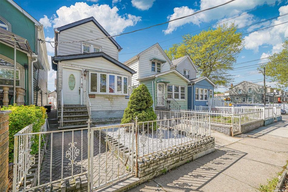 Image 1 of 34 for 124-06 111th Avenue in Queens, South Ozone Park, NY, 11420