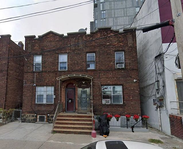 3921 Janet Place