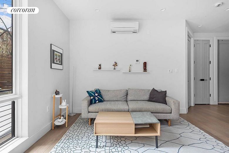 394 Harman Street #1B