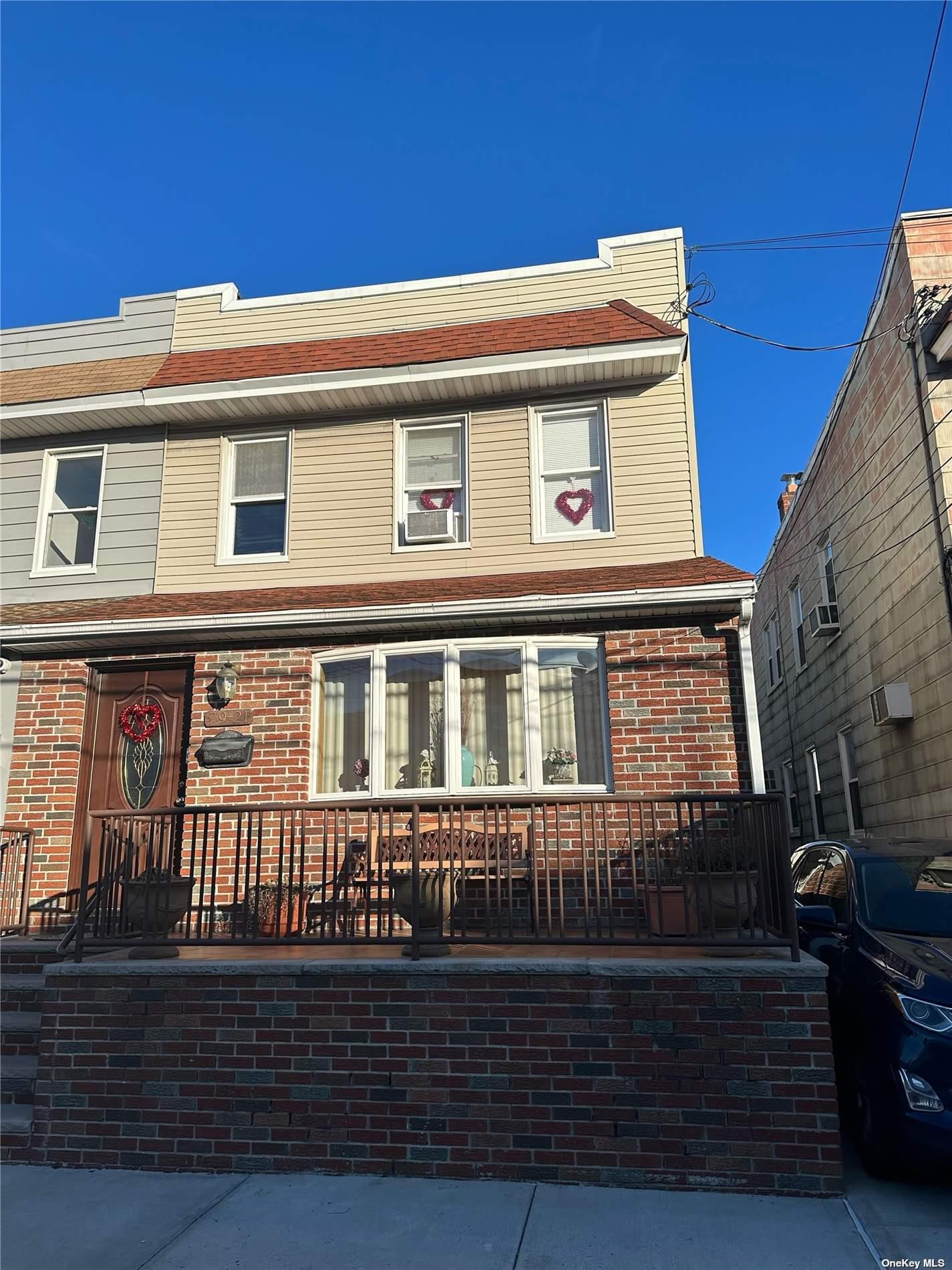 79-21 68th Road in Queens, Flushing, NY 11379