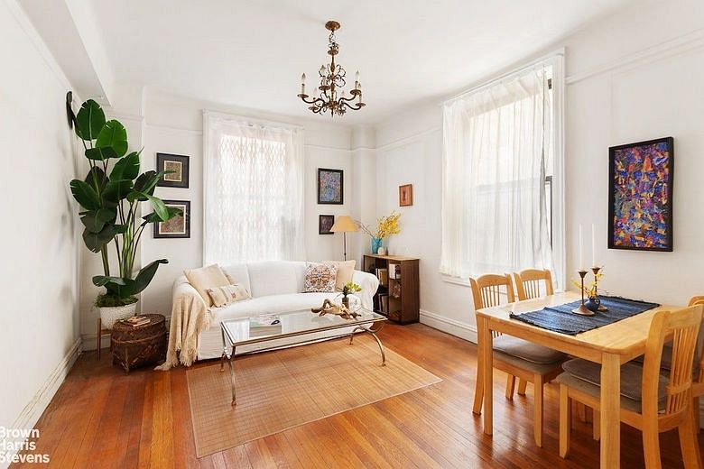 395 Riverside Drive #1D