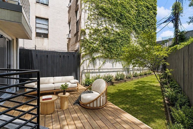 395 South 2nd Street #1