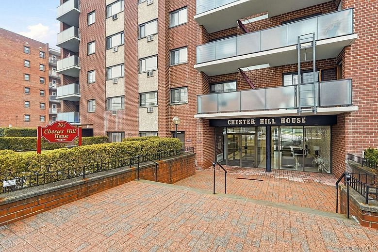 395 Westchester Avenue #6I